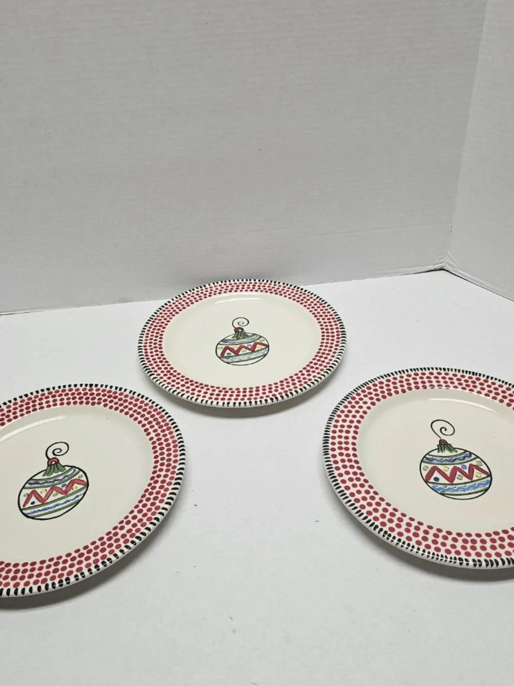 1 Caffco Simply Christmas Ornament Holiday Polka Dots Plate 9” M Bagwell Rare #1